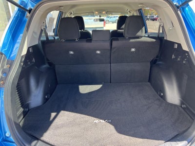 2016 Toyota RAV4 AWD 4DR LE