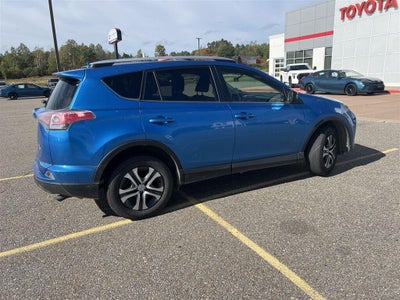 2016 Toyota RAV4 AWD 4DR LE
