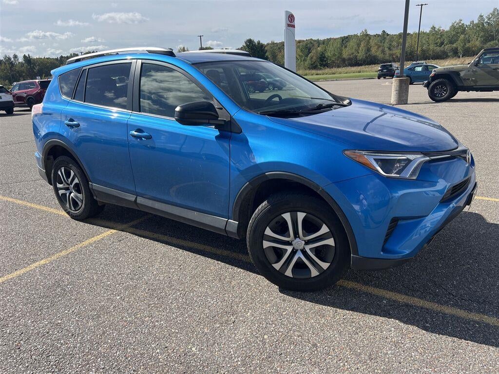2016 Toyota RAV4 AWD 4DR LE