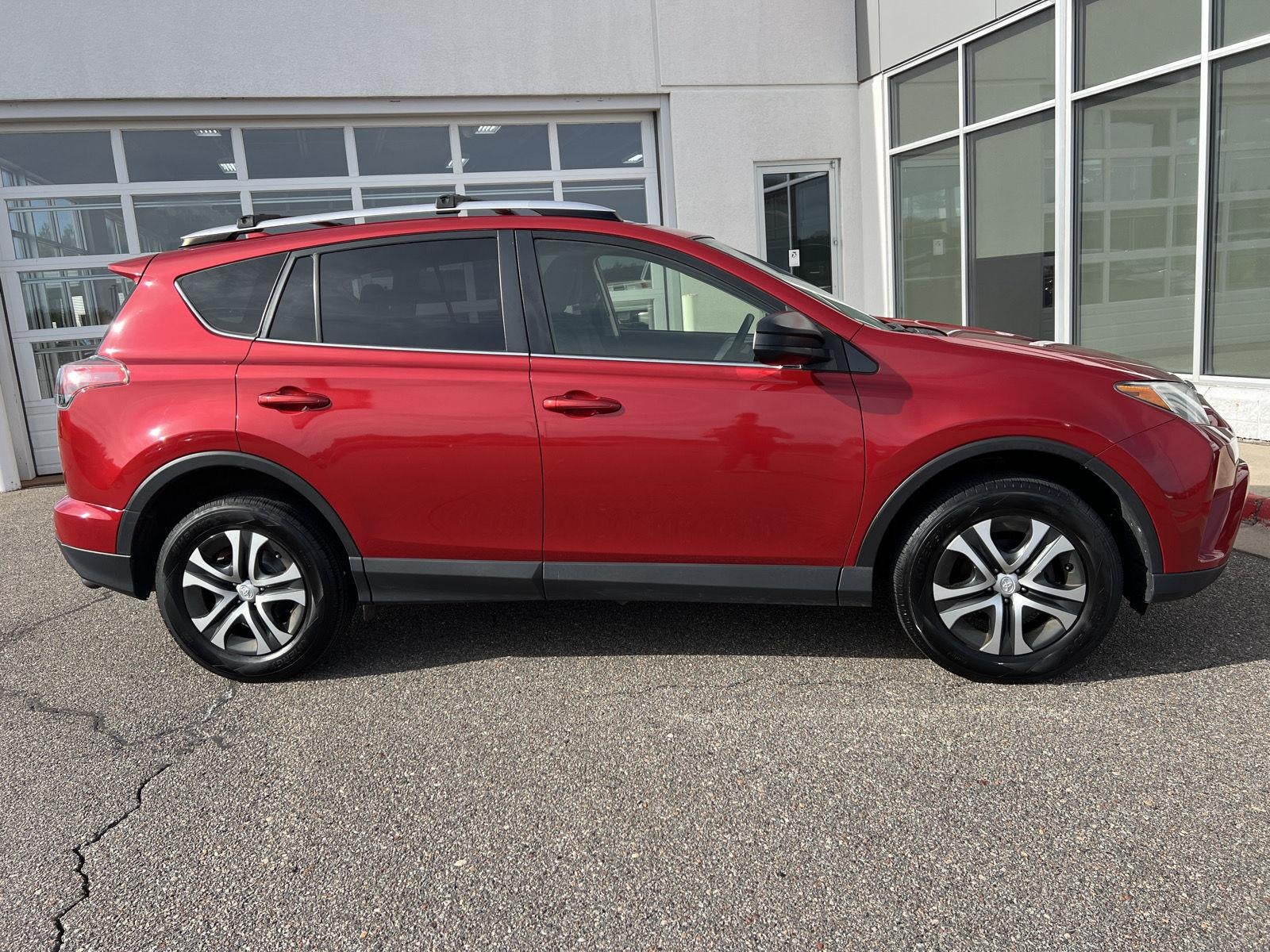 2016 Toyota Rav4 LE