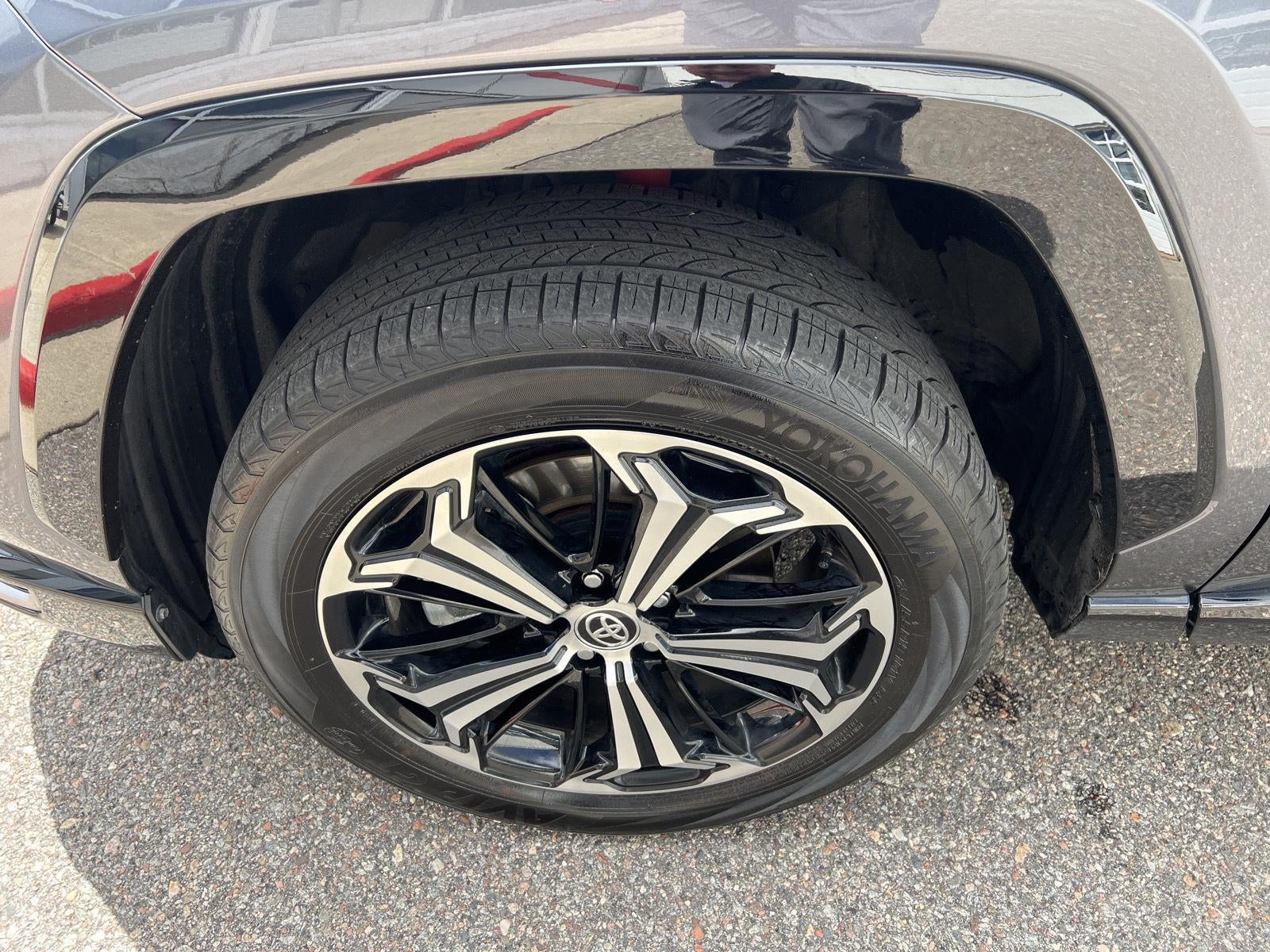 2024 Toyota RAV4 Prime XSE