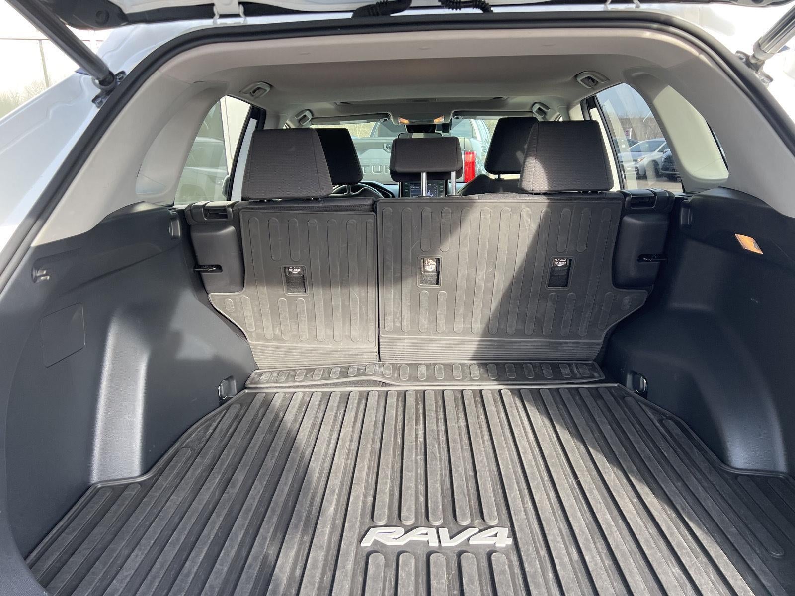 2019 Toyota RAV4 XLE