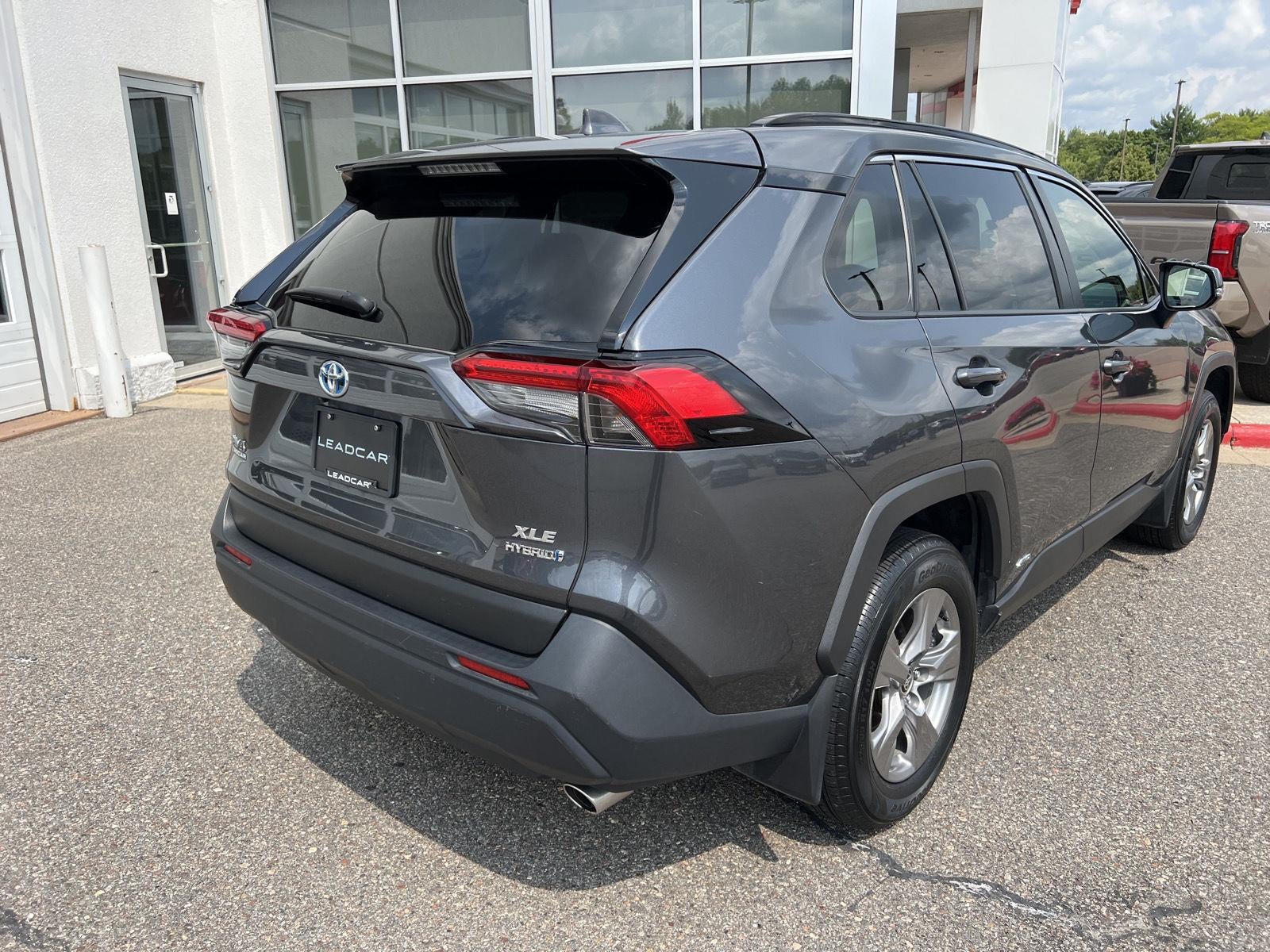 2023 Toyota Rav4 Hybrid XLE