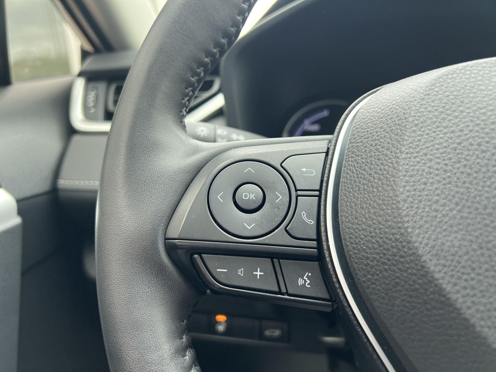 2023 Toyota RAV4 Hybrid XLE