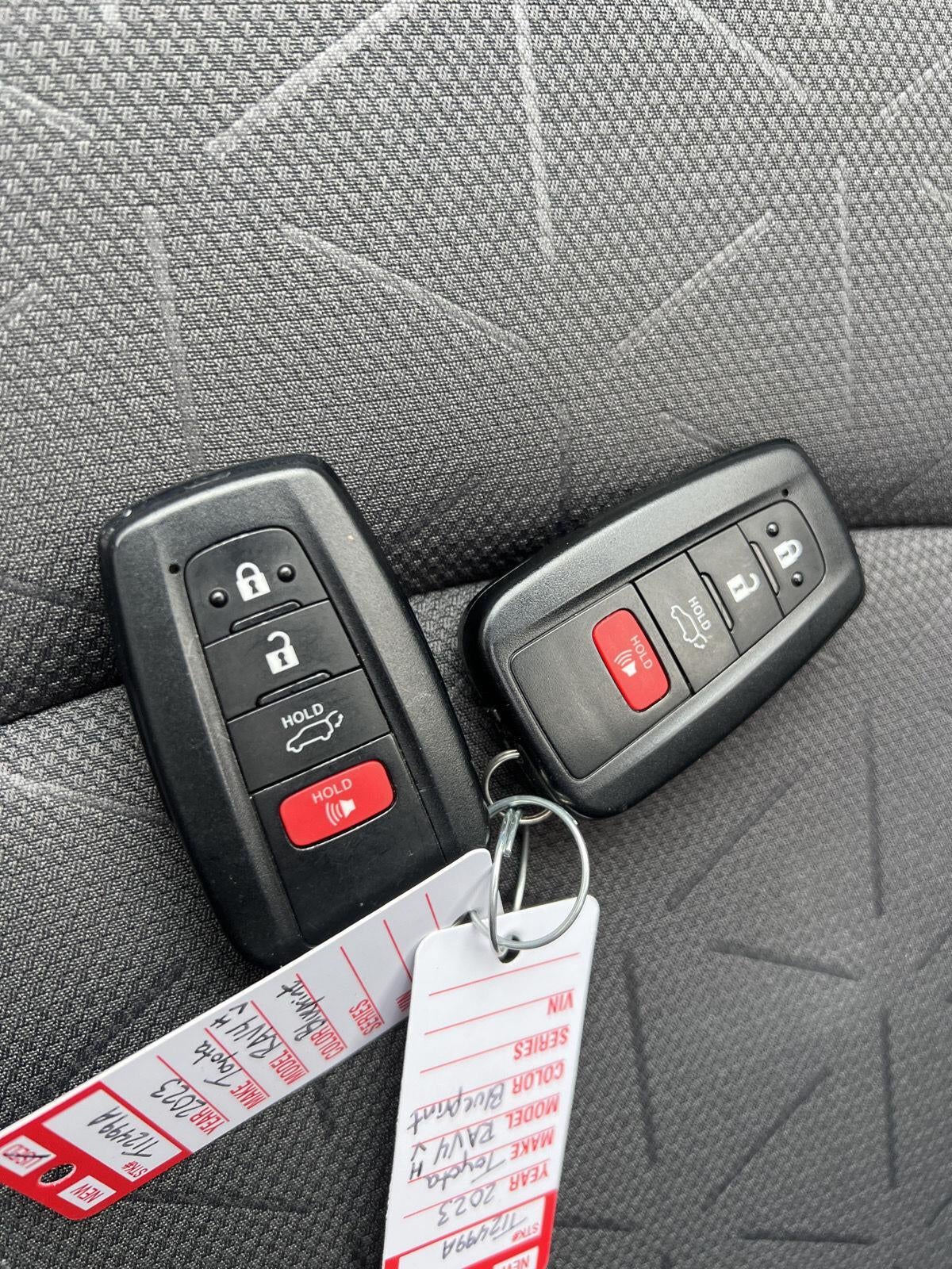 2023 Toyota RAV4 Hybrid XLE