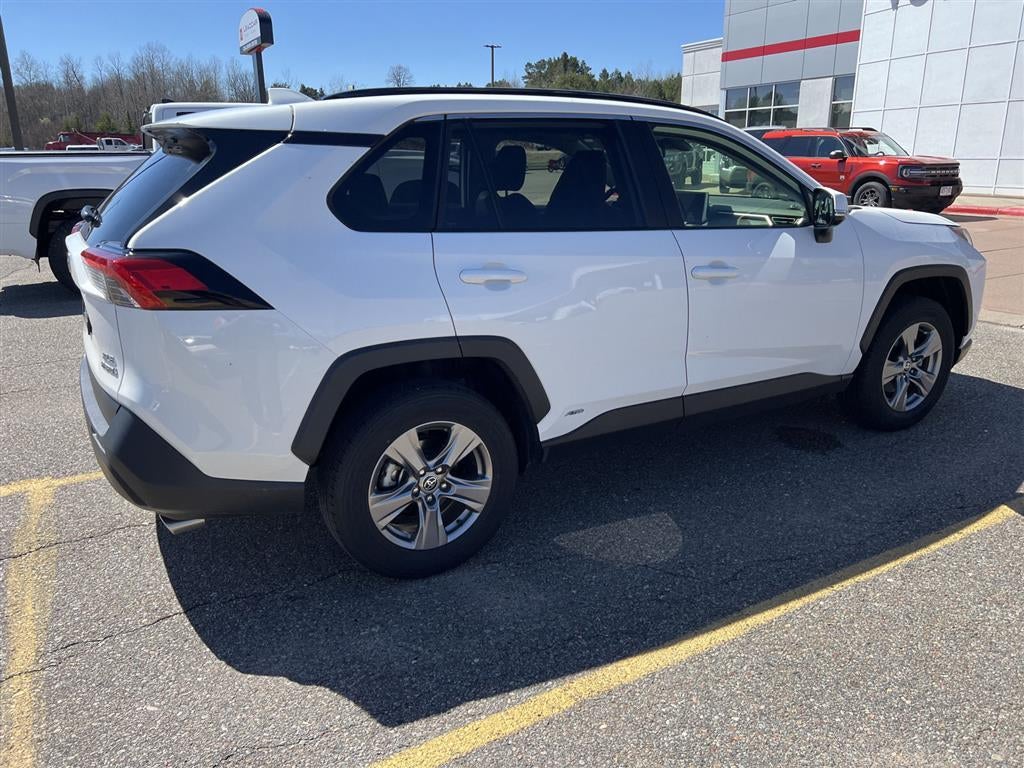 2023 Toyota RAV4 Hybrid XLE