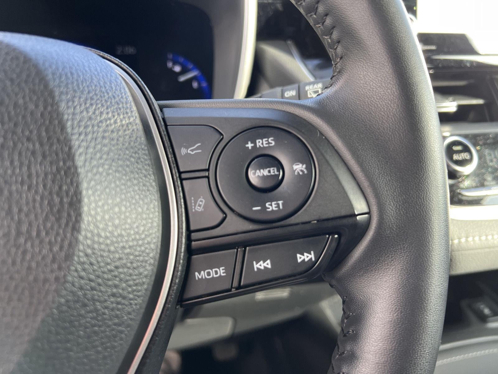 2022 Toyota Corolla Hatchback XSE