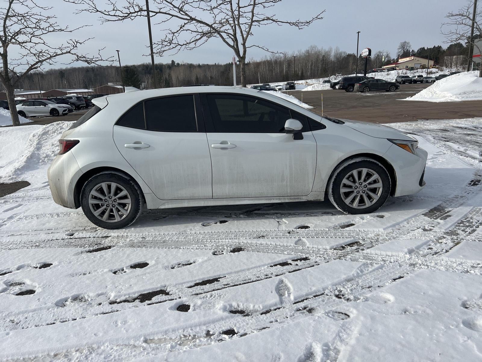 2024 Toyota Corolla Hatchback SE
