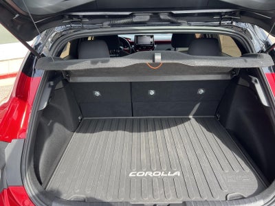 2022 Toyota Corolla Hatchback SE