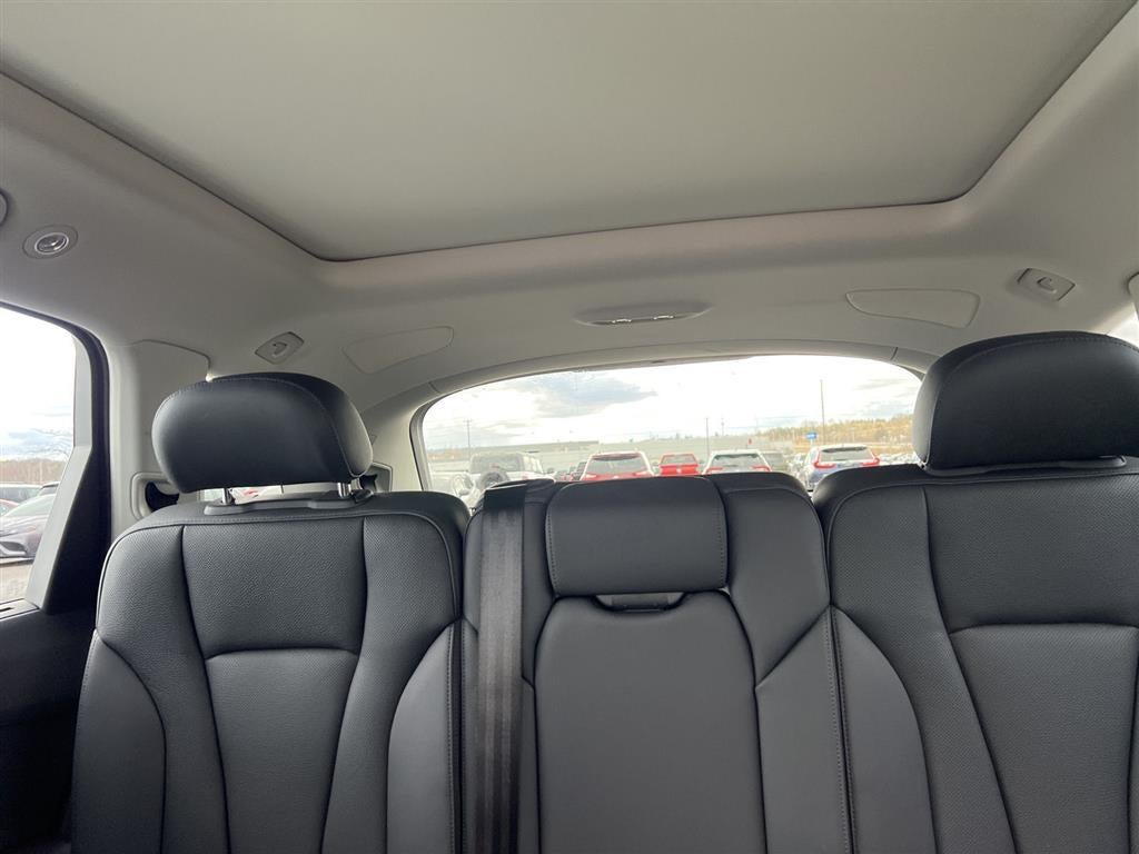 2023 Audi Q7 Premium Plus