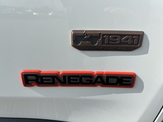 2016 Jeep Renegade Latitude 75th Anniversary Edition