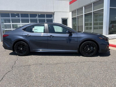2026 Toyota Camry SE AWD