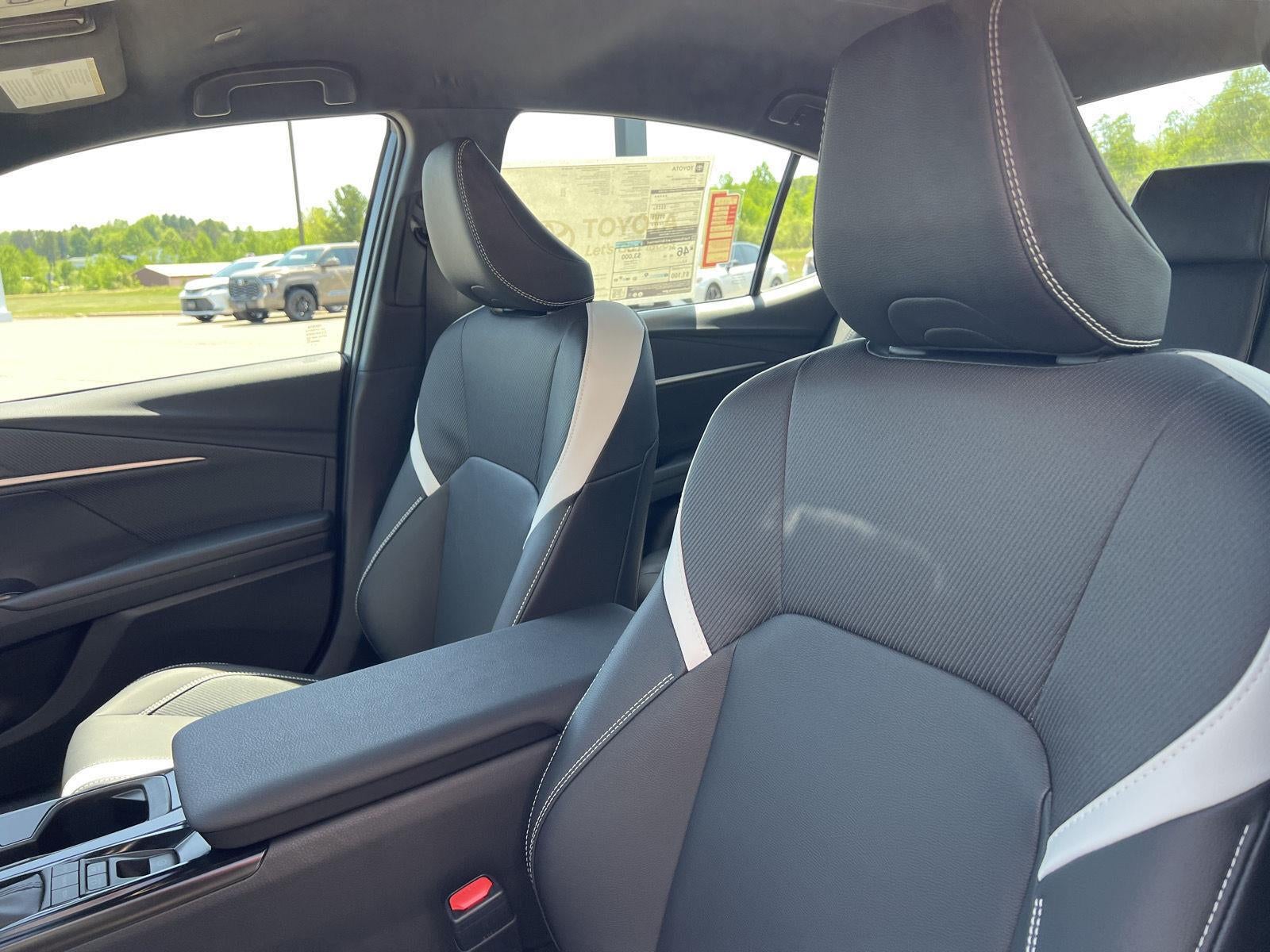 2026 Toyota Camry SE AWD