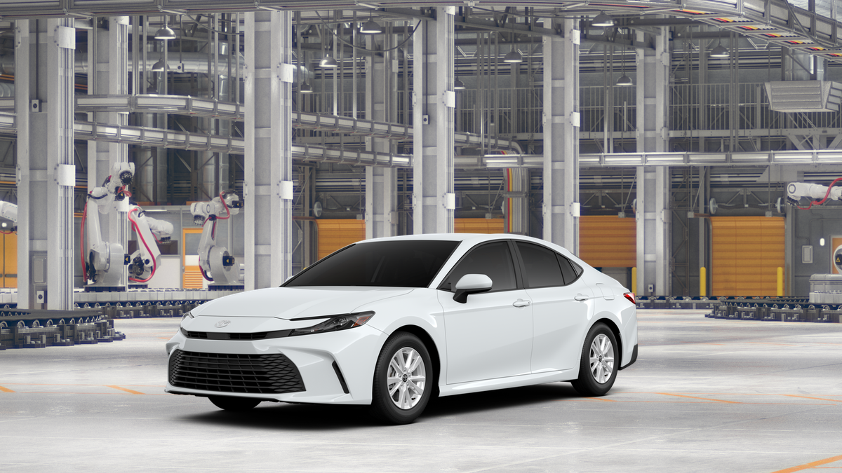 2026 Toyota Camry LE AWD Hybrid's photo