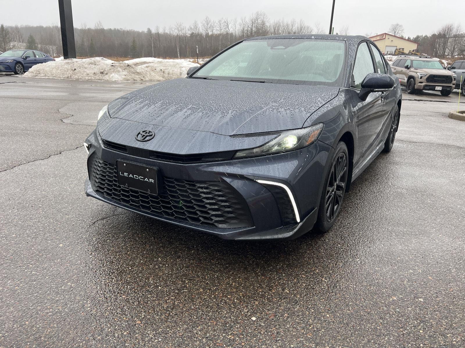 2026 Toyota Camry SE AWD