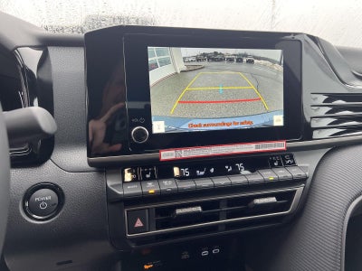 2026 Toyota Camry SE AWD