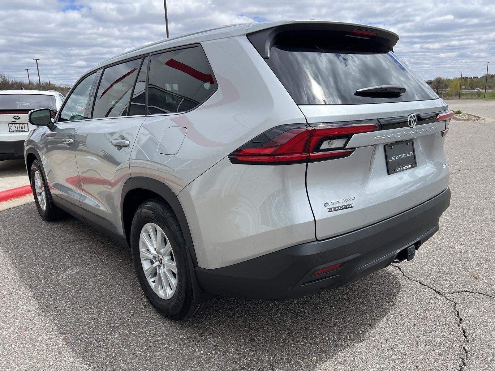 2026 Toyota Grand Highlander Hybrid XLE