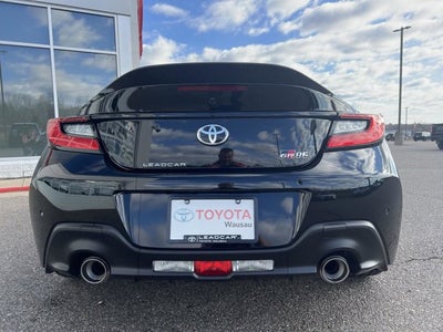 2025 Toyota GR86 Premium AT