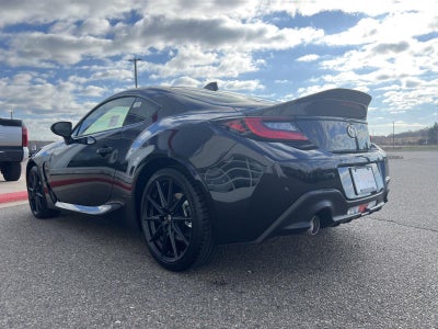 2025 Toyota GR86 Premium AT