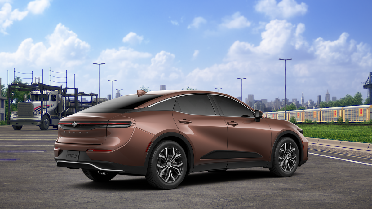 2026 Toyota Toyota Crown XLE