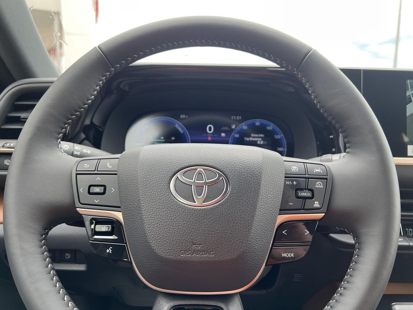 2026 Toyota Toyota Crown Signia XLE