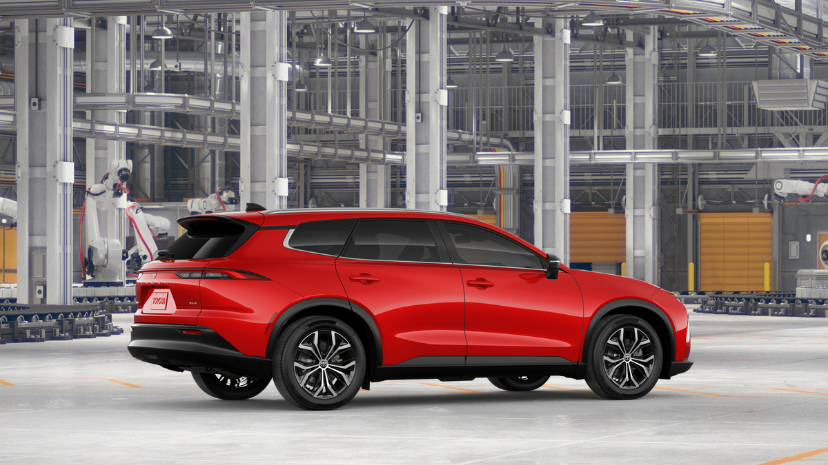 2026 Toyota Toyota Crown Signia XLE