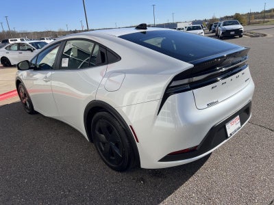 2026 Toyota Prius Plug-in Hybrid SE