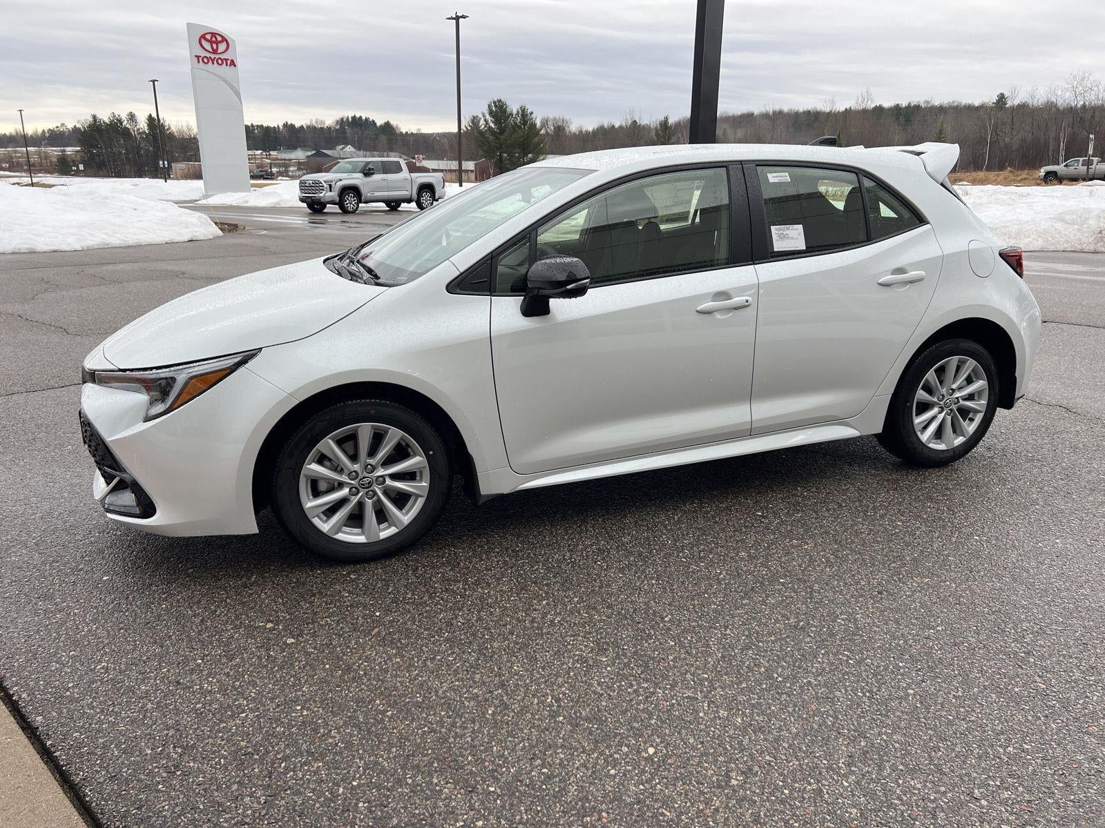 2026 Toyota Corolla Hatchback SE