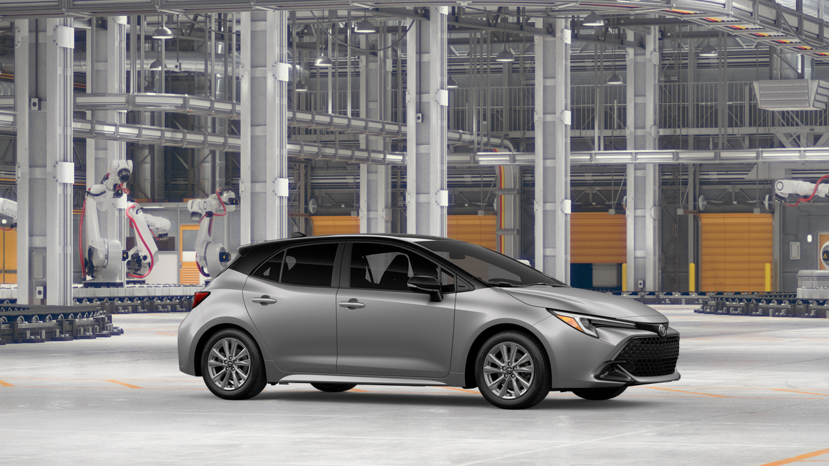 2027 Toyota Corolla Hatchback SE